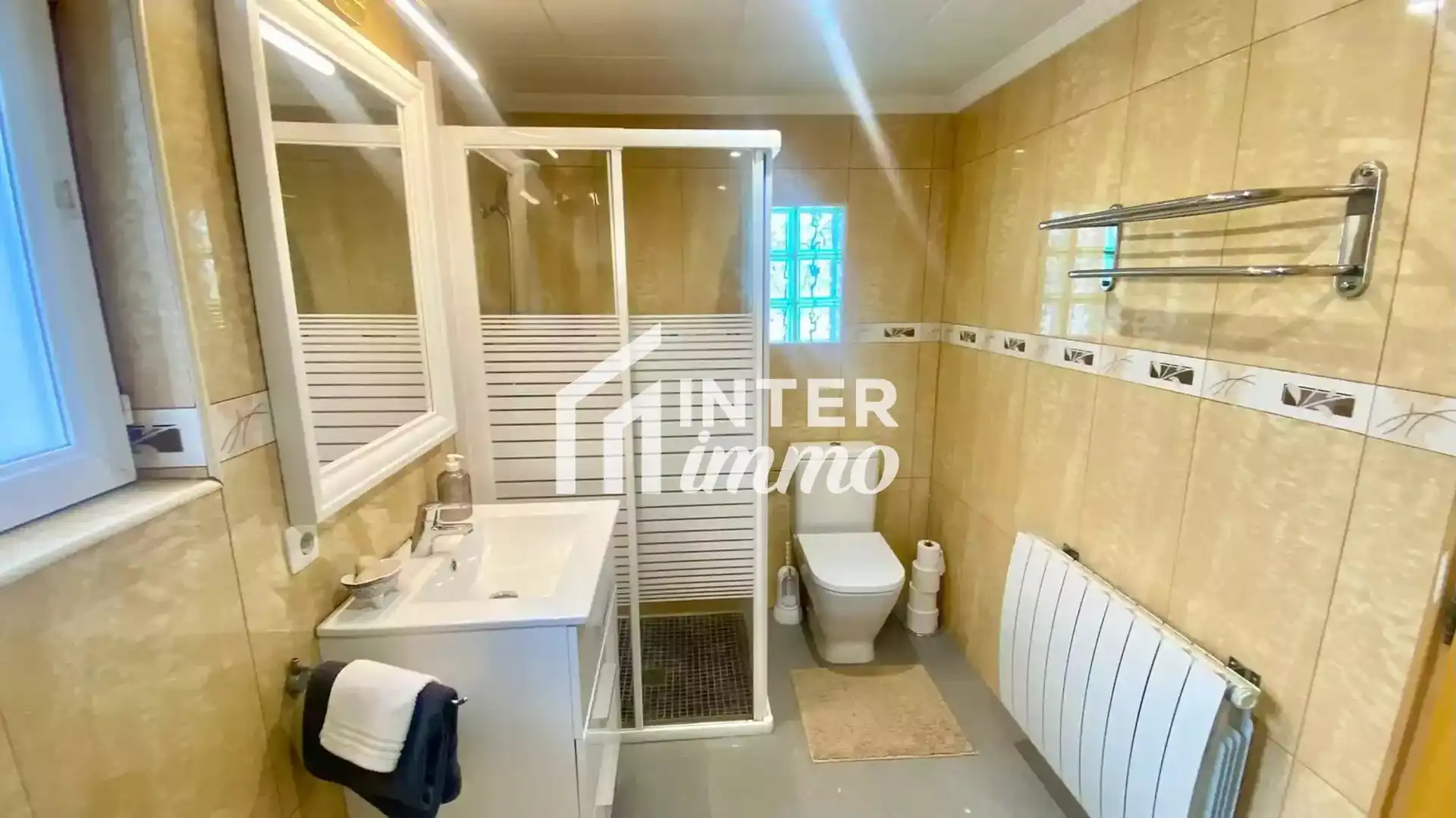 Baño de Casa o chalet en venta en Roses con Aire acondicionado, Calefacción y Parquet