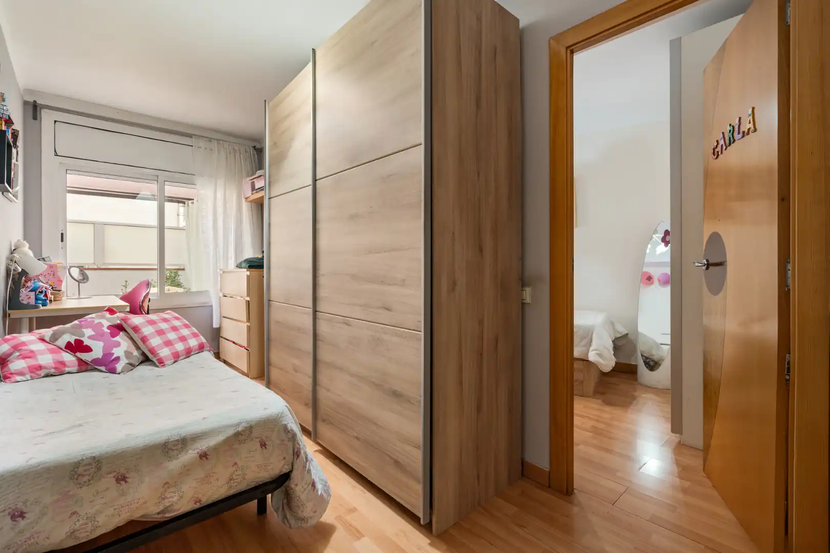 Habitación de Piso en venta en Rubí con Calefacción, Terraza y Trastero