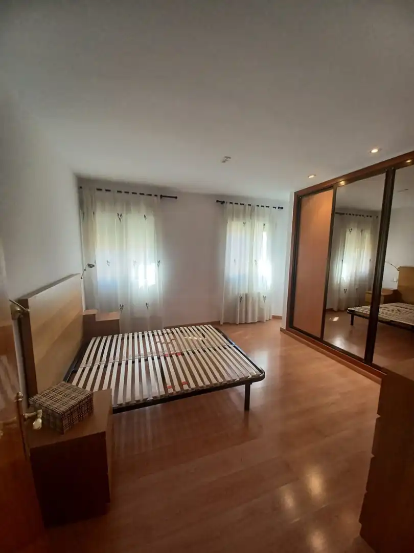 Piso de alquiler en MARCELINO ALVAREZ, Ventas