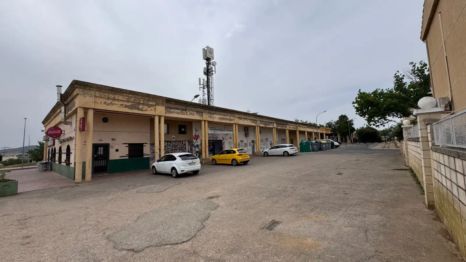Vista exterior de Local en venta en Cáceres con Aire acondicionado