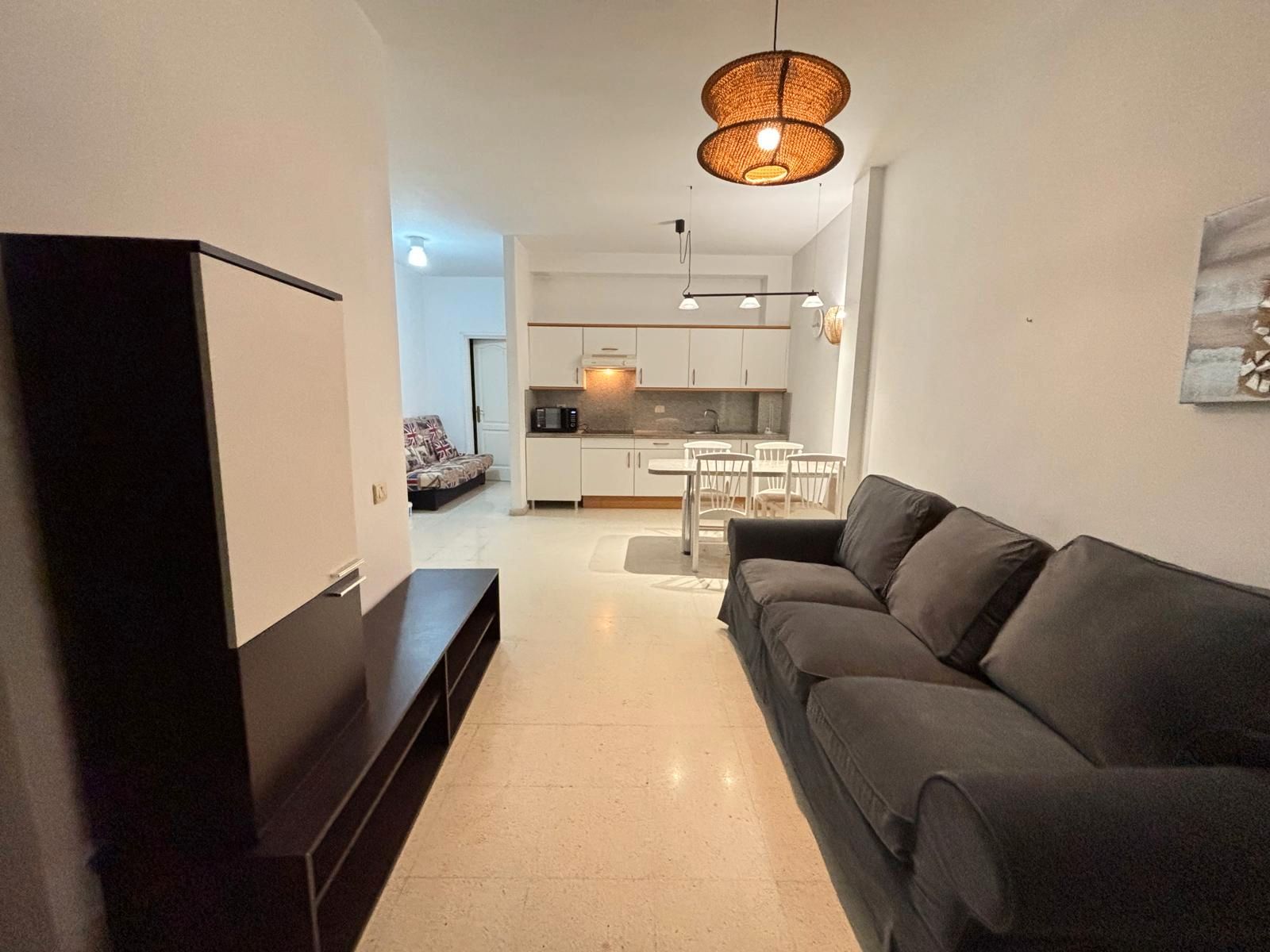 Sala de estar de Apartamento de alquiler en Las Palmas de Gran Canaria con Amueblado, Lavadora y Microondas