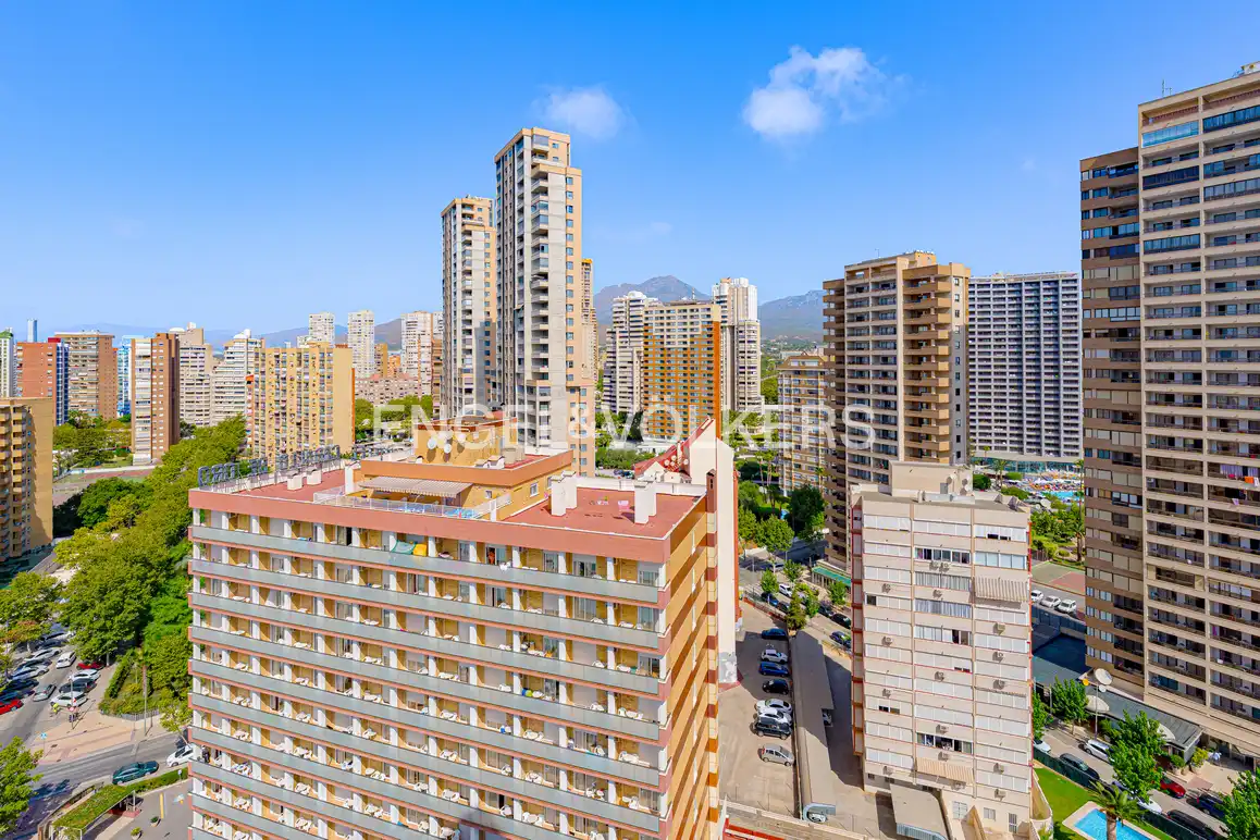 Exterior view of Apartments for sale in Benidorm  with Air Conditioner and Community pool