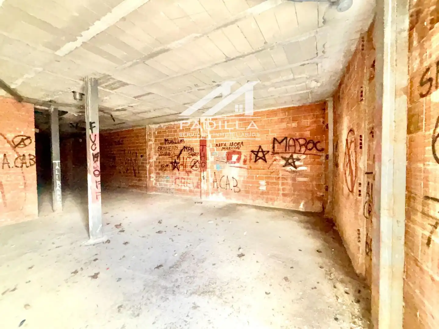 Local comercial de lloguer a Matadero