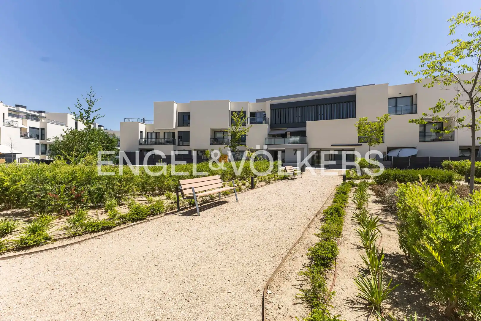 Exterior view of Flat for rent in San Sebastián de los Reyes  with Air Conditioner, Heating and Terrace