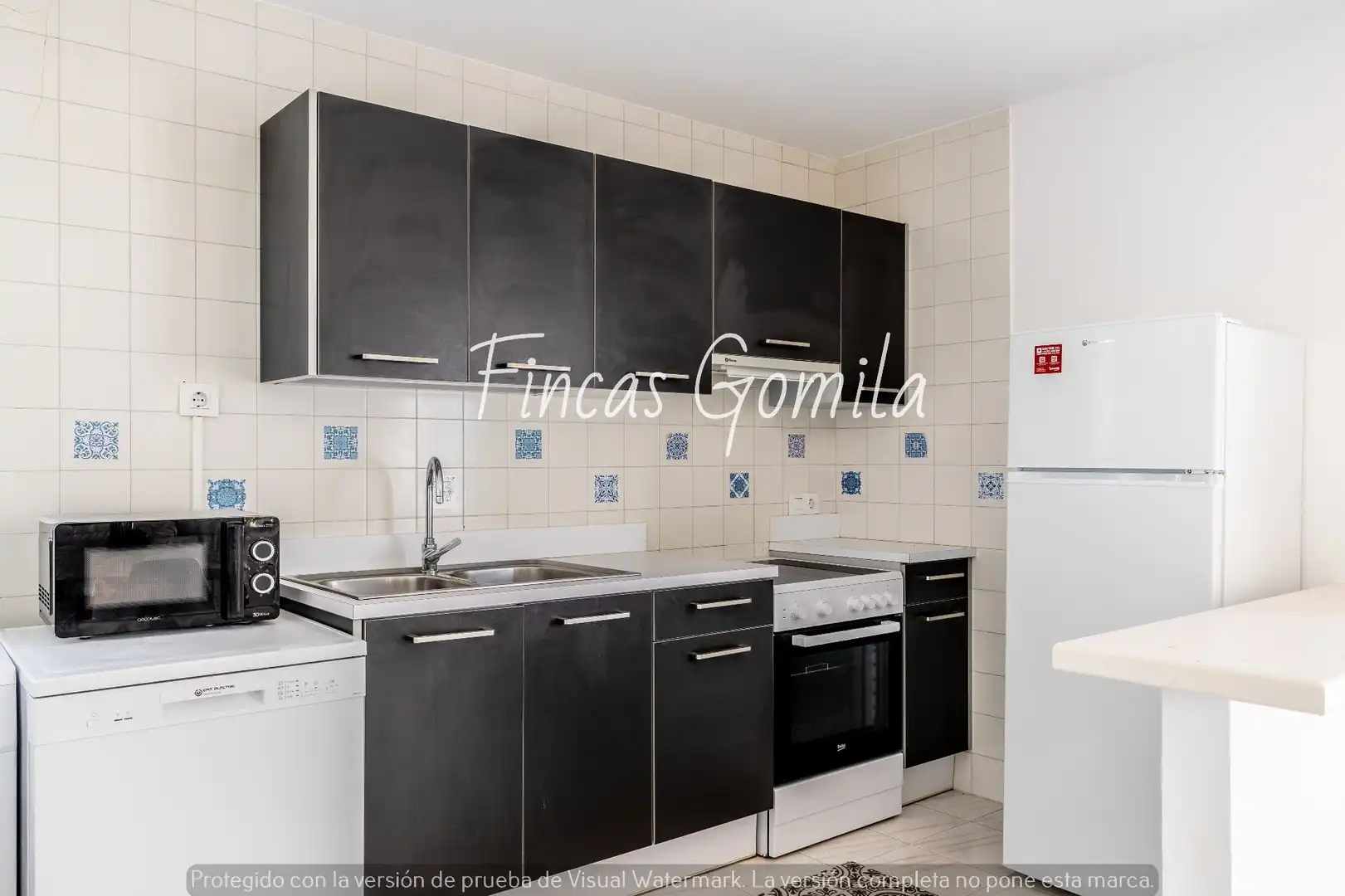 Cuina de Apartament en venda en Ciutadella de Menorca amb Aire condicionat, Terrassa i Piscina comunitària