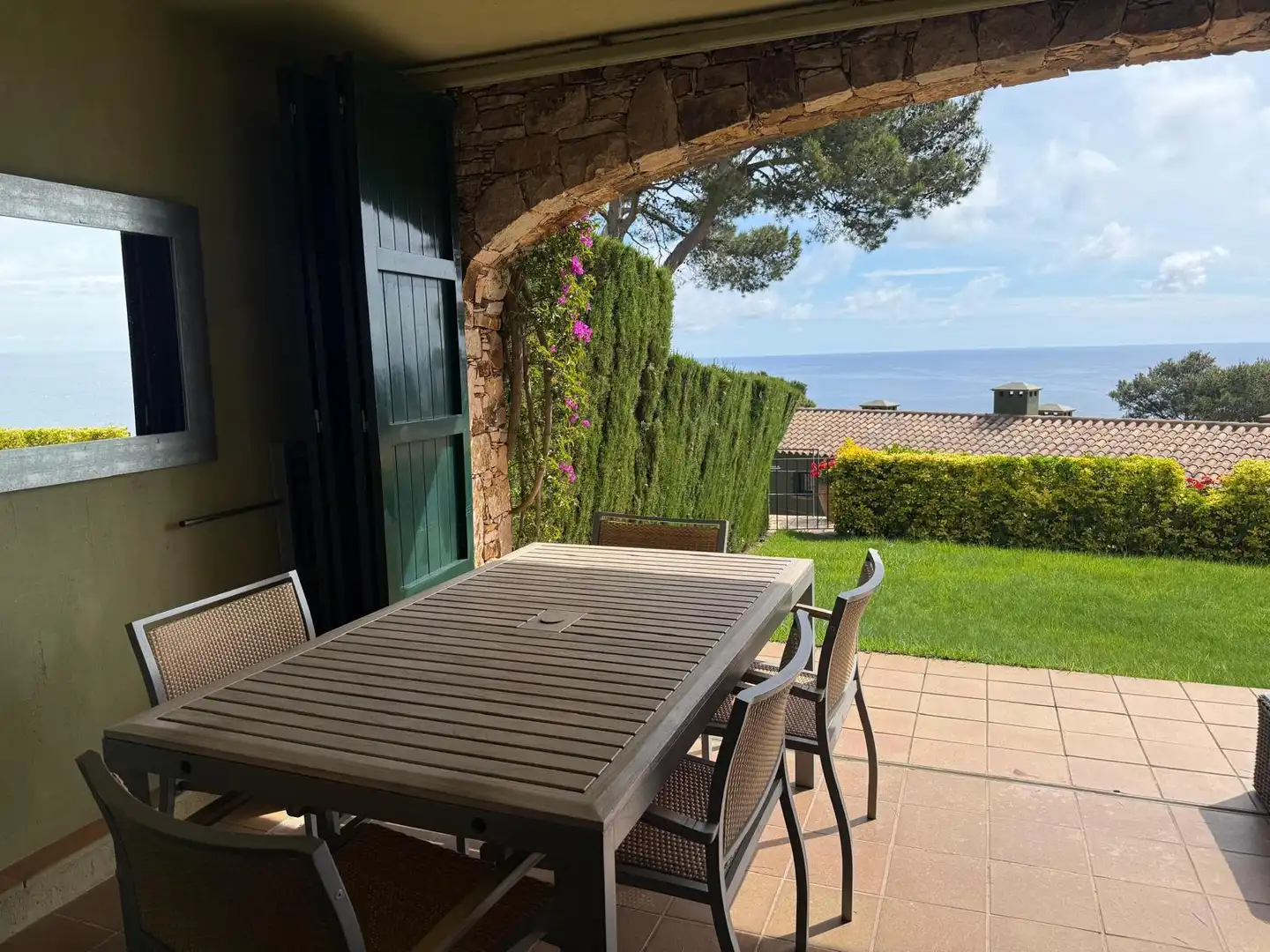 Terrasse von Einfamilien-Reihenhaus zur Miete in Palafrugell mit Heizung, Privatgarten und Terrasse