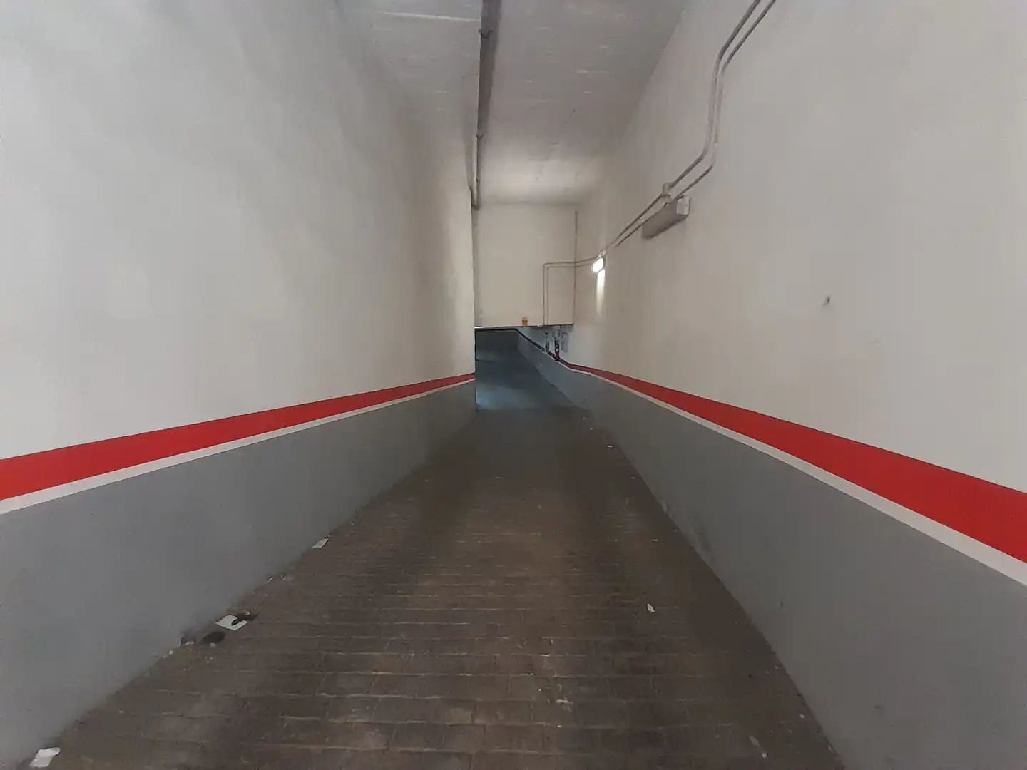 Aparcament amb ascensor en venda a Calle Numancia, imagen 3