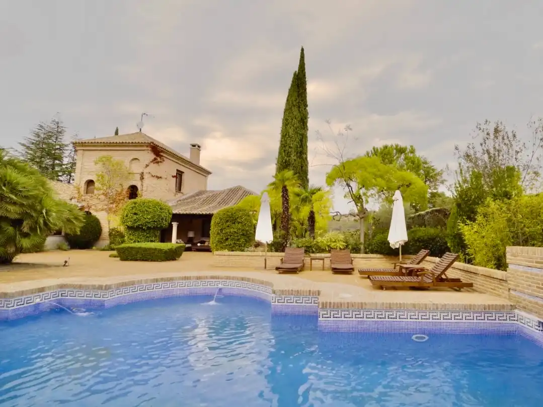 Piscina de Casa o chalet en venta en Las Rozas de Madrid con Aire acondicionado, Calefacción y Jardín privado