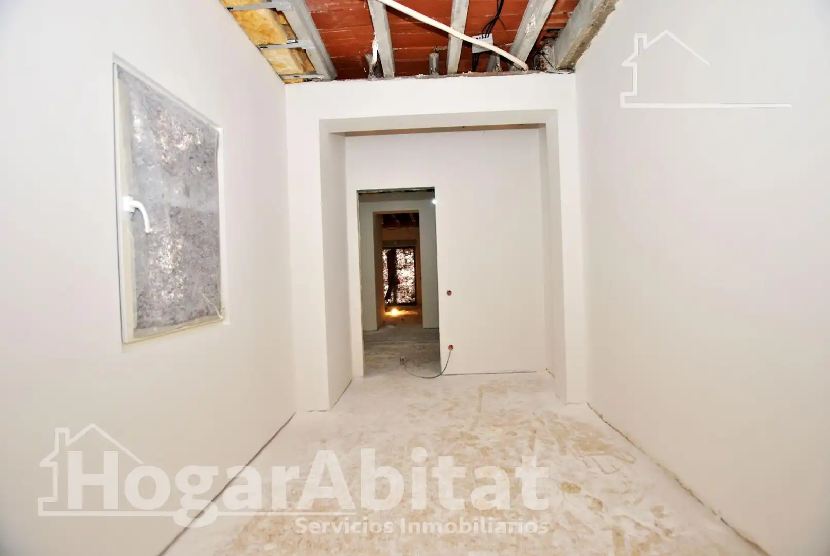 Wohnung zum Verkauf in Gandia mit Klimaanlage, Heizung und Balkon