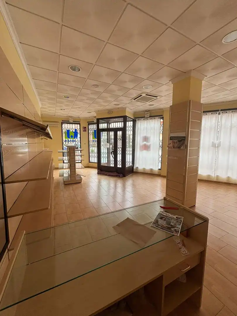 Local commercial à vendre à Valdepeñas, imagen 9