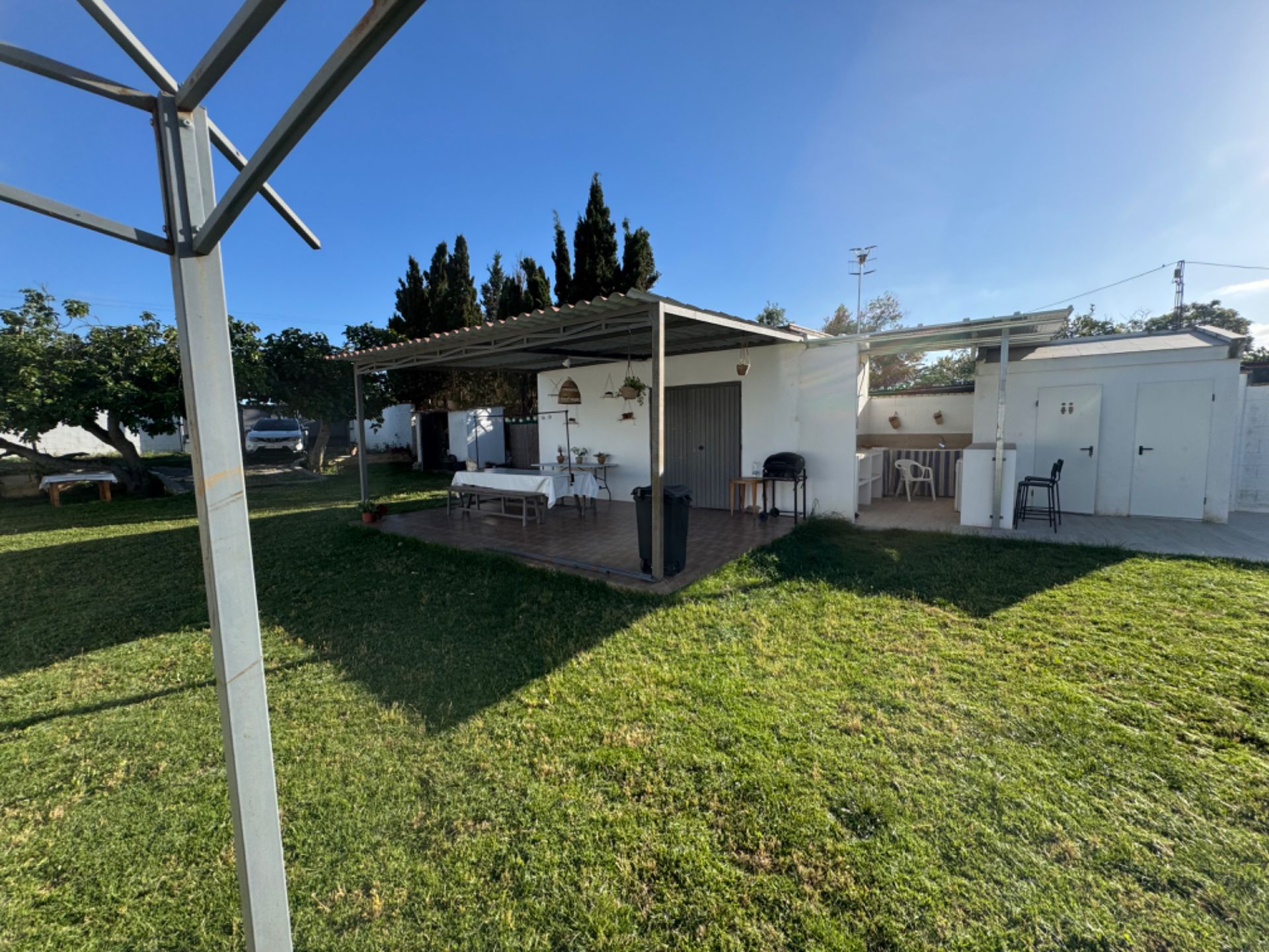 Jardí de Casa o xalet en venda en Sanlúcar de Barrameda amb Aire condicionat, Jardí privat i Terrassa
