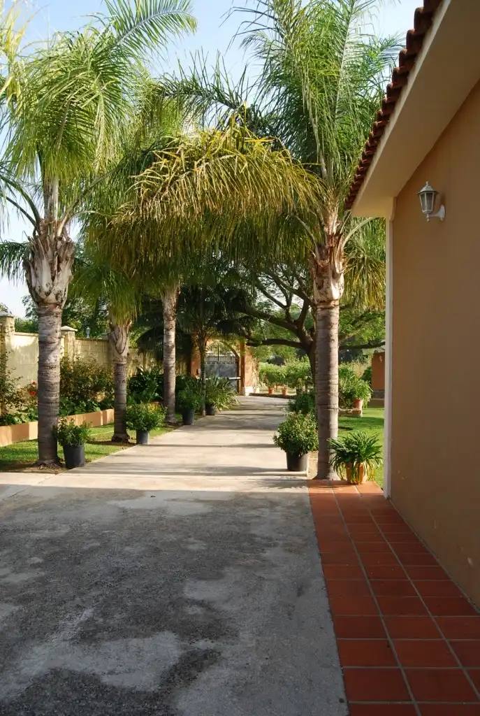 Casa o xalet en venda en Alhaurín de la Torre amb Aire condicionat, Jardí privat i Terrassa