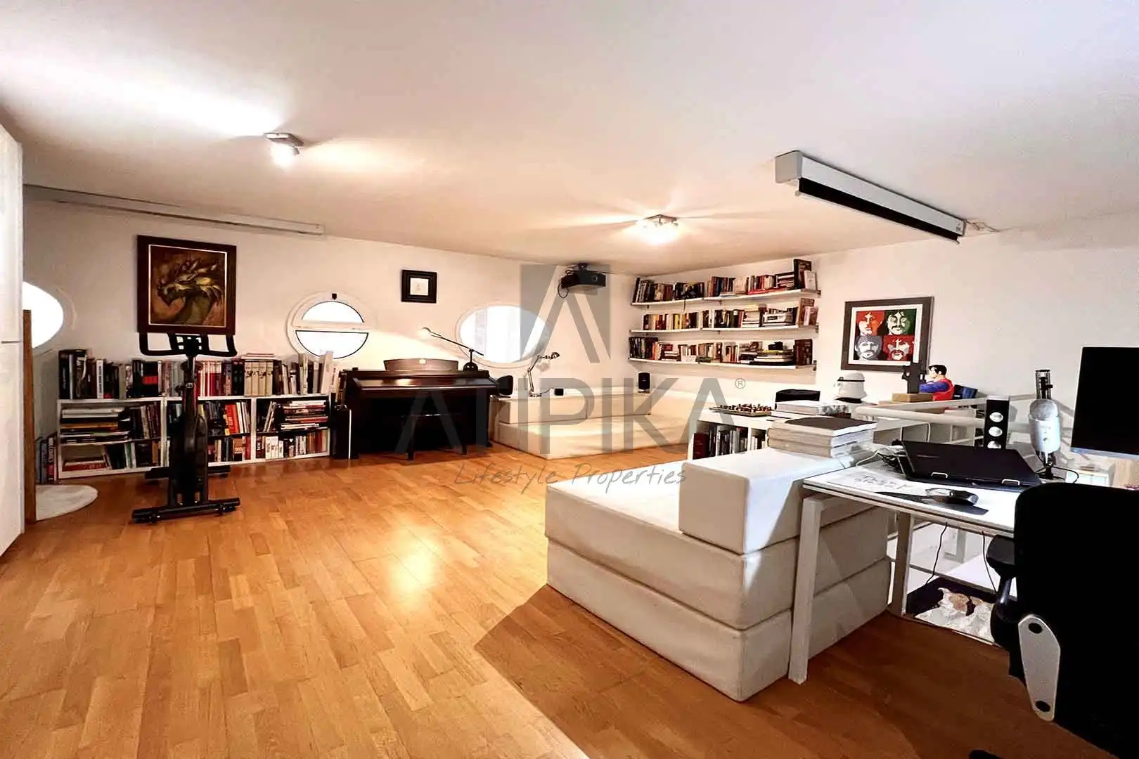 Living room of Duplexes for sale in Sitges  with Heating, Parquet flooring and Terrace