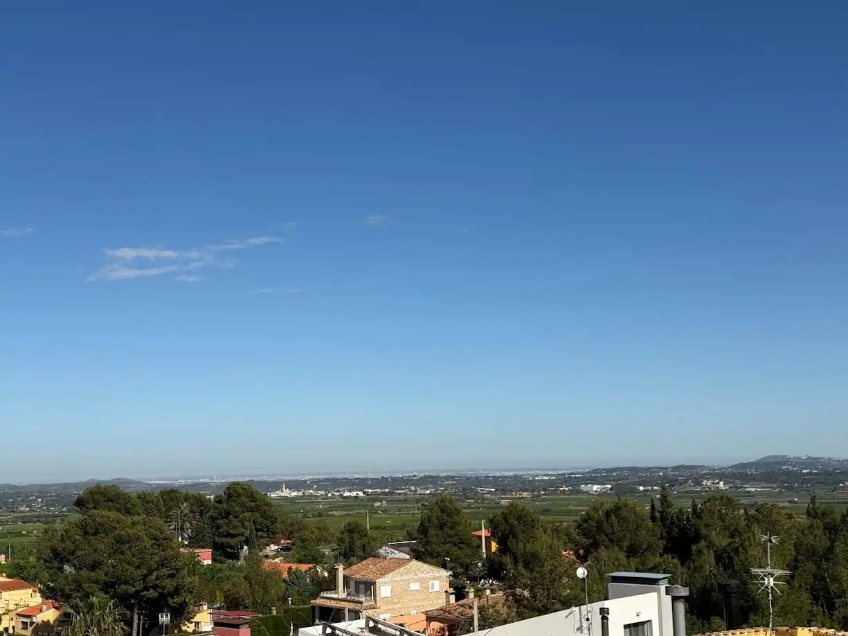 Casa o xalet en venda en Chiva amb Aire condicionat, Calefacció i Jardí privat