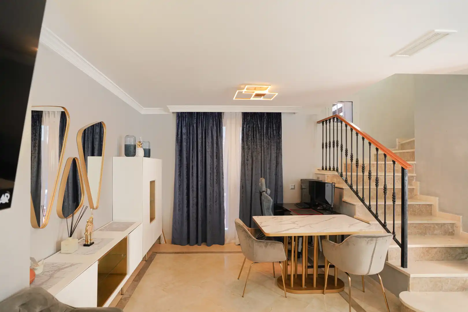 Living room of Detached homes for sale in Marbella  with Air Conditioner, Terrace and Swimming Pool