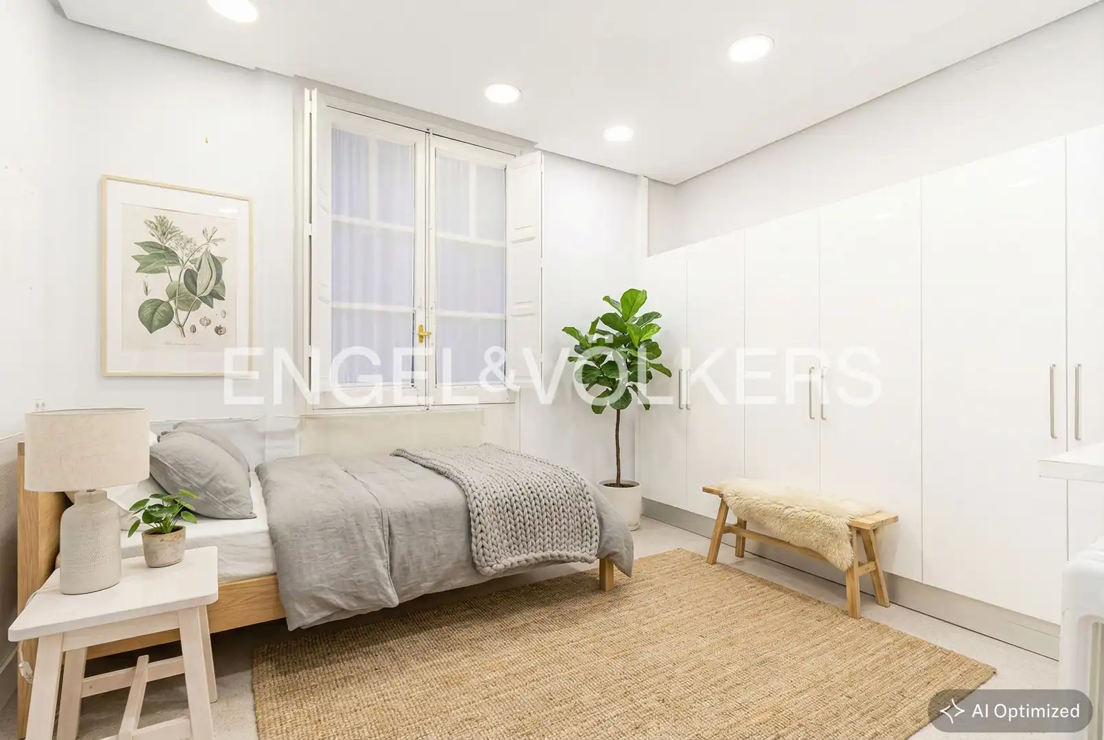 Habitación de Piso en venta en Madrid con Calefacción, Trastero y Balcón