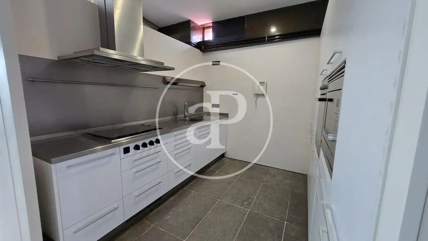 Cocina de Piso de alquiler en Valencia con Aire acondicionado, Calefacción y Terraza