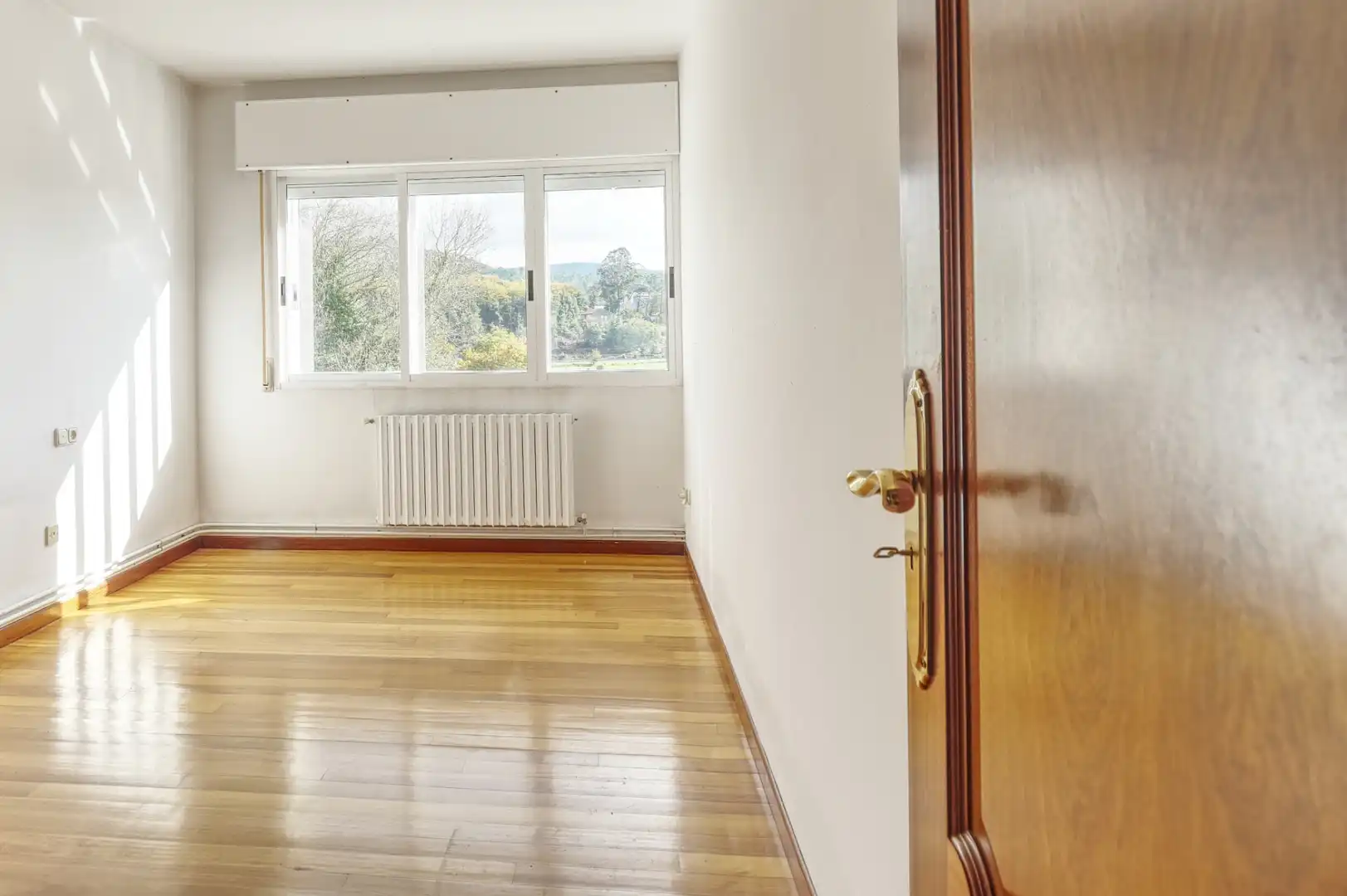 Habitación de Edificio en venta en Padrón