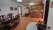 Cuina de Casa adosada en venda en Los Barrios amb Terrassa
