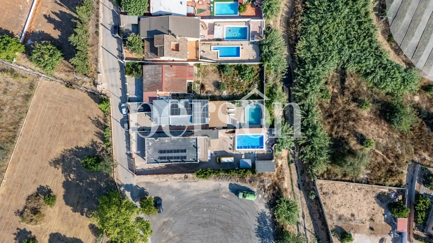 Houses for sale in Torrent  with Air Conditioner, Private garden and Terrace