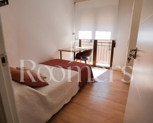 Bedroom of Flat to share in Elche / Elx  with Parquet flooring, Terrace and Storage room