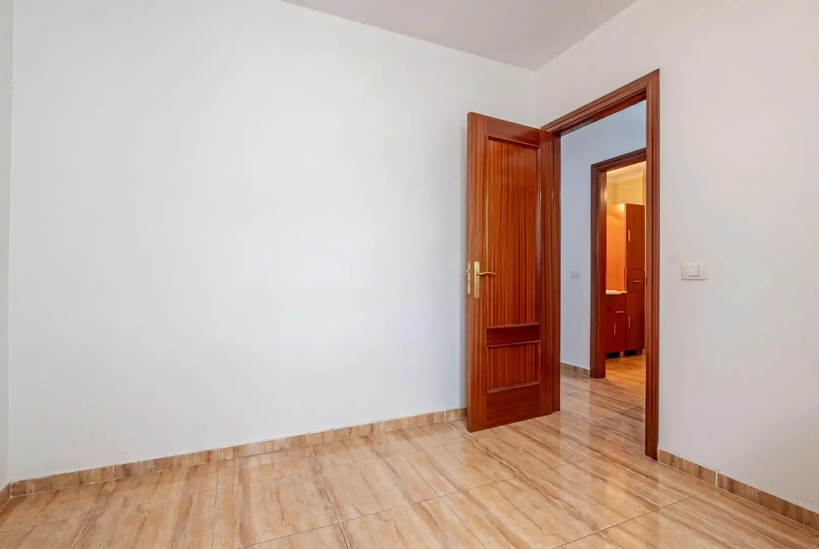 Piso en venta en Ingenio con Amueblado