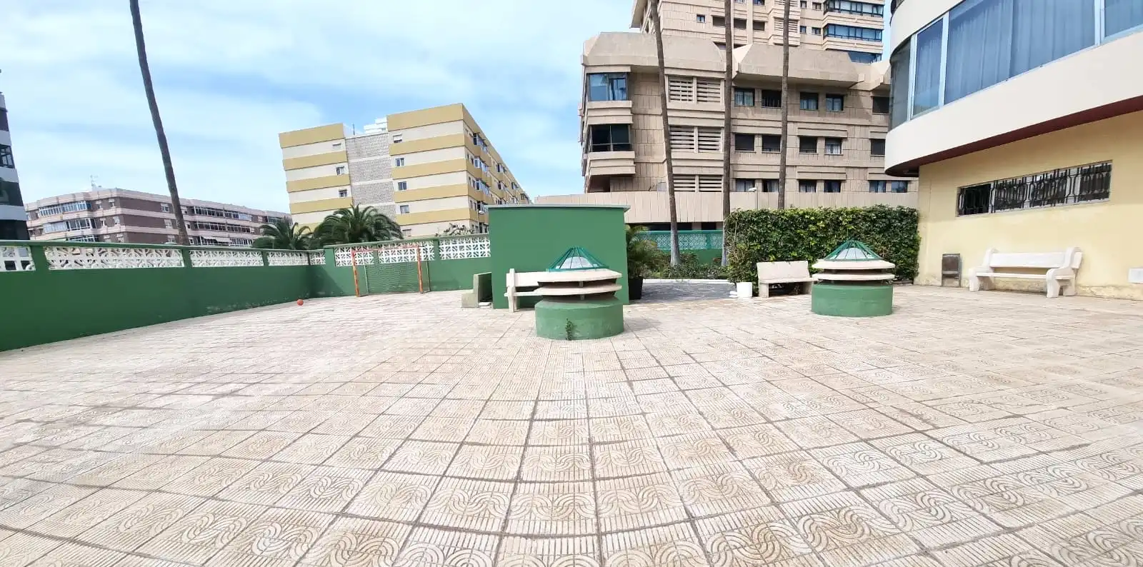 Terraza de Piso en venta en Las Palmas de Gran Canaria con Parquet, Trastero y Horno