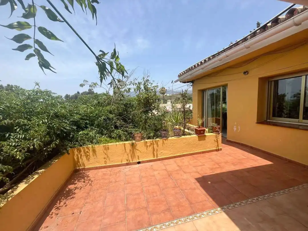 Terraza de Casa o chalet en venta en Marbella con Aire acondicionado, Calefacción y Jardín privado