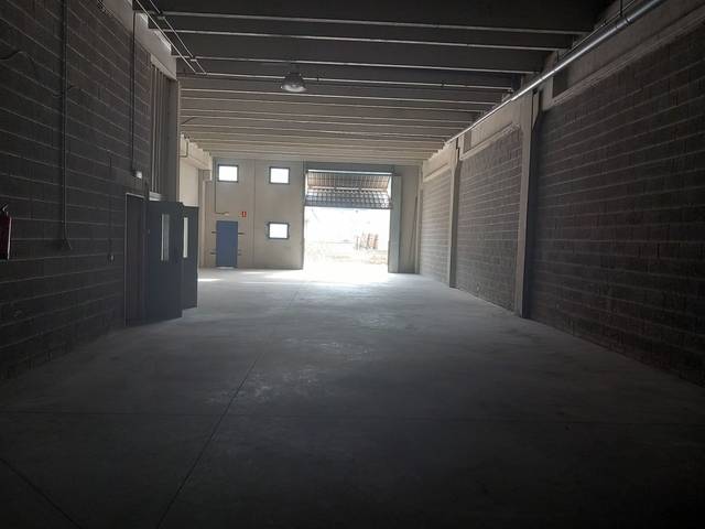 Nave industrial en Alquiler en El Papiol