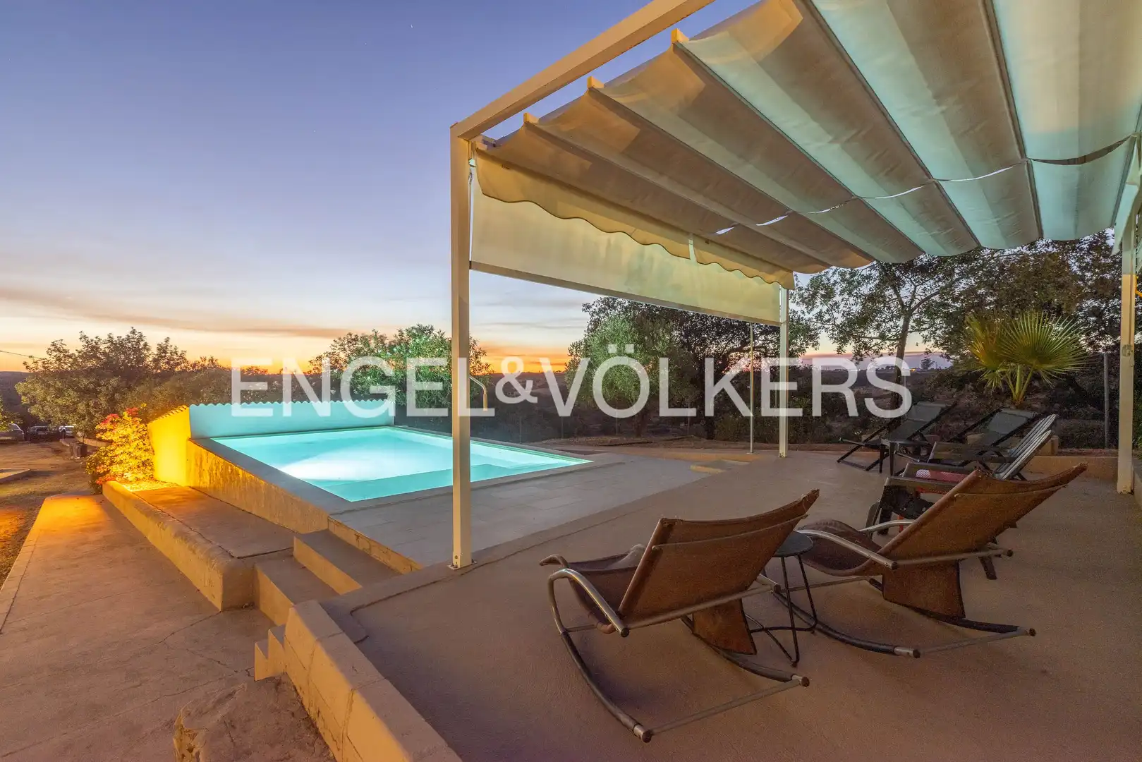 Terrace of Country homes for sale in Calañas, Huelva