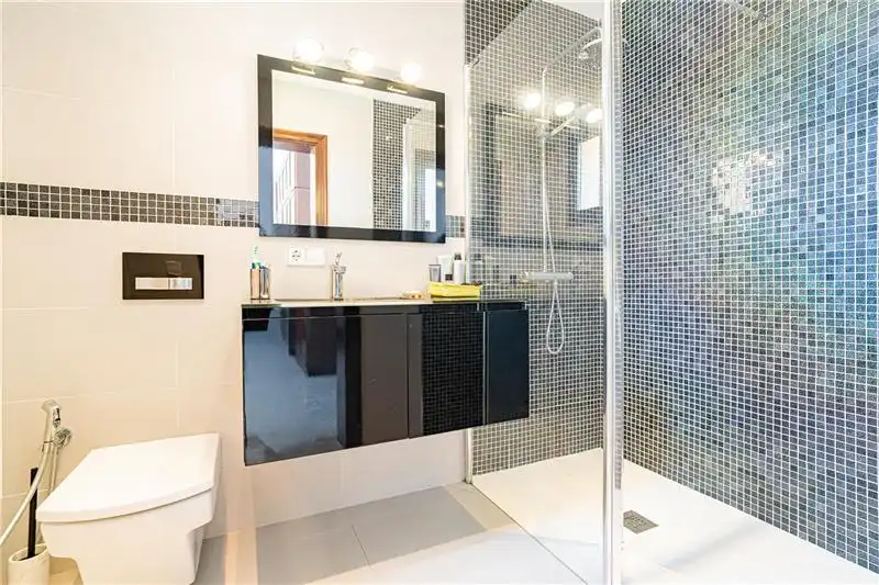 Bathroom of Country homes for sale in Santa Eugènia, Illes Balears