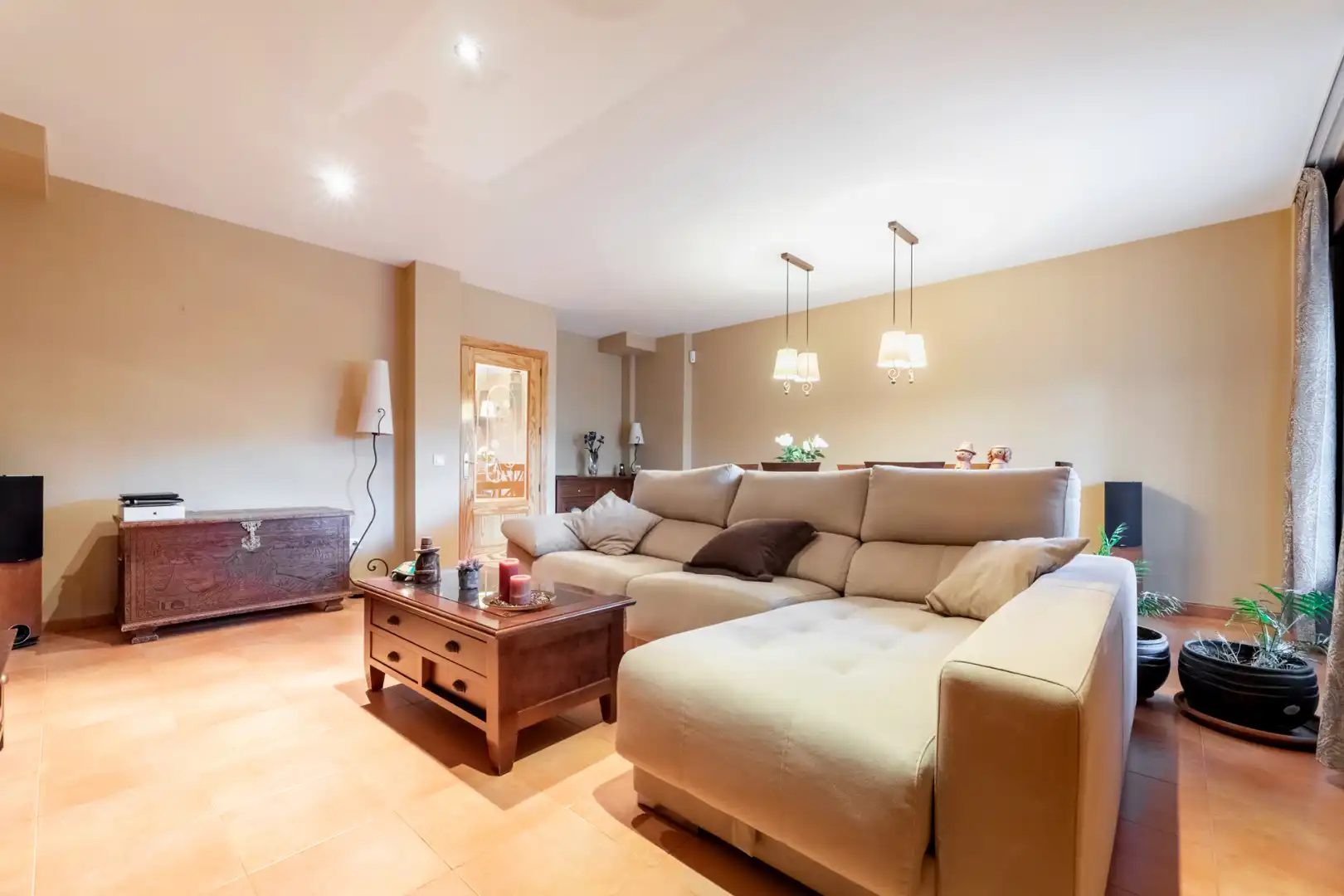 Sala de estar de Casa o chalet en venta en Navalcarnero con Calefacción, Jardín privado y Terraza