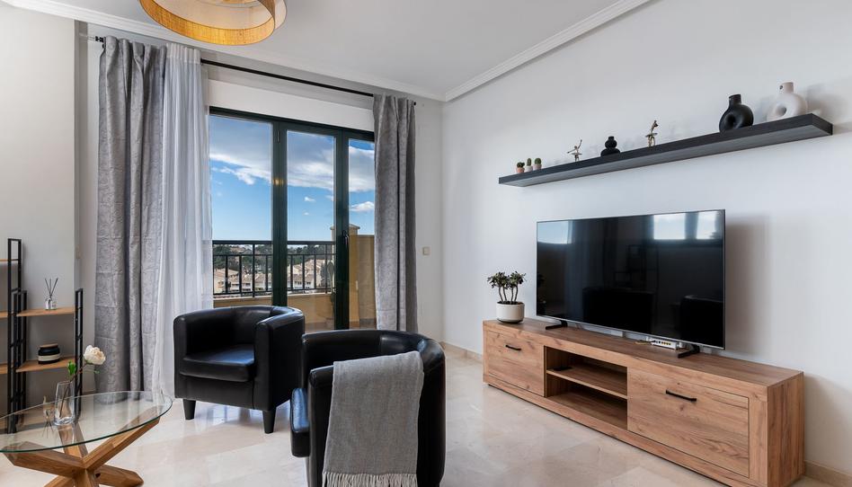 Foto 1 de Piso de alquiler en Cortijo Torrequebrada, Málaga