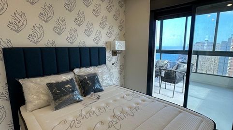 Foto 2 de Apartamento de alquiler en Playa Poniente, Benidorm
