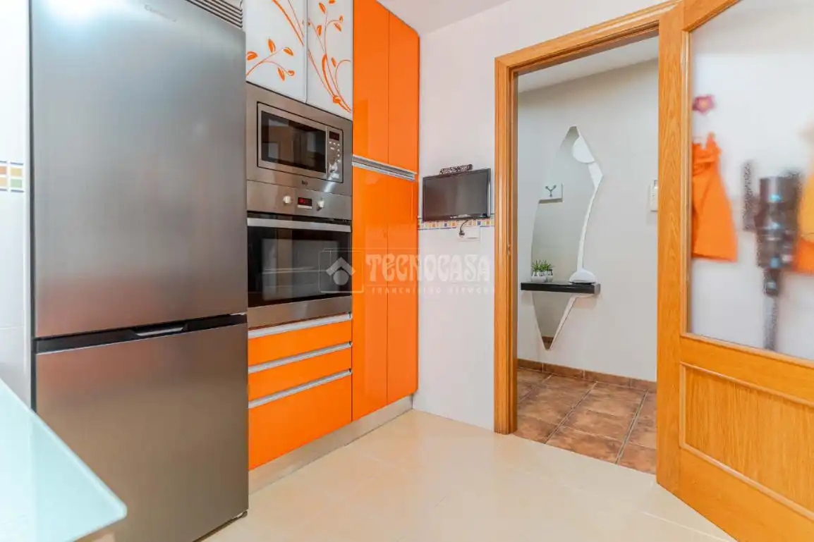 Küche von Wohnung zum Verkauf in Polopos mit Klimaanlage, Terrasse und Gemeinschaftspool