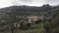 Finca rústica en venda en Sant Vicenç de Castellet amb Jardí privat