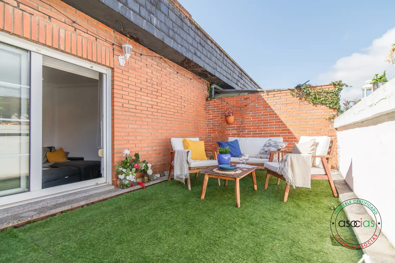 Terraza de Ático en venta en Oviedo  con Calefacción, Parquet y Terraza