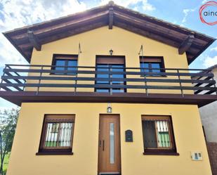 Exterior view of House or chalet for sale in Cendea de Olza / Oltza Zendea  with Air Conditioner, Terrace and Balcony