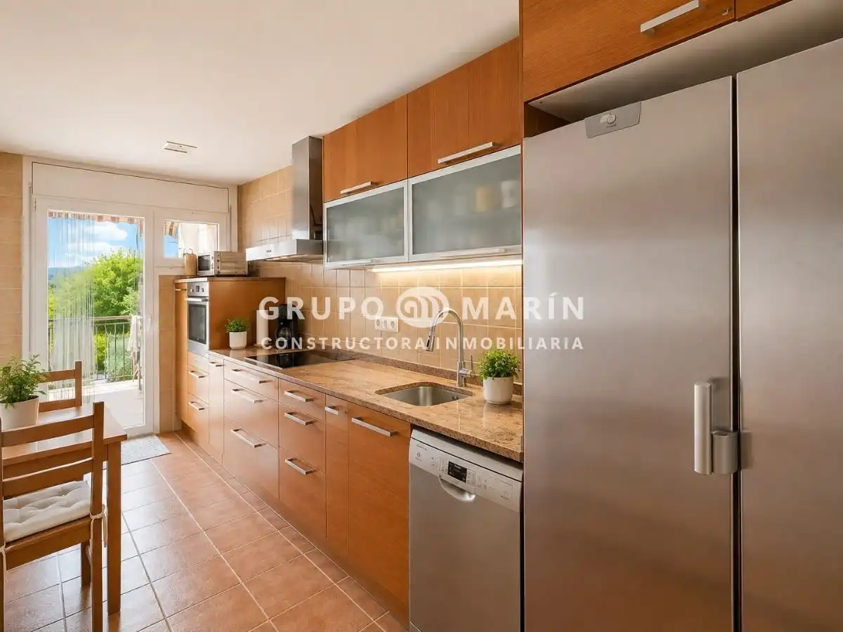 Flat for sale in Carrer de Santiago Rusiñol