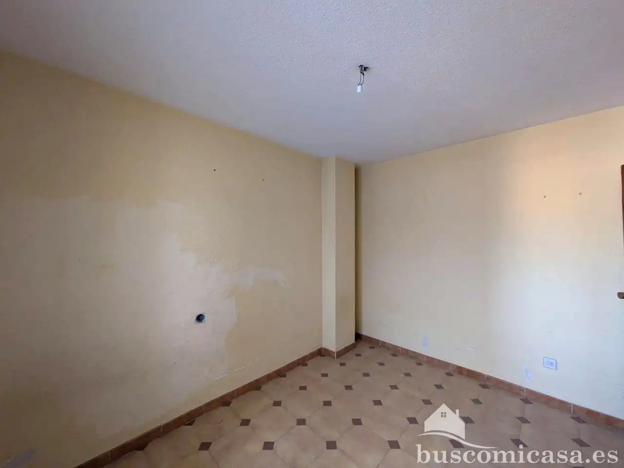Bedroom of Flat for sale in Mengíbar  with Balcony