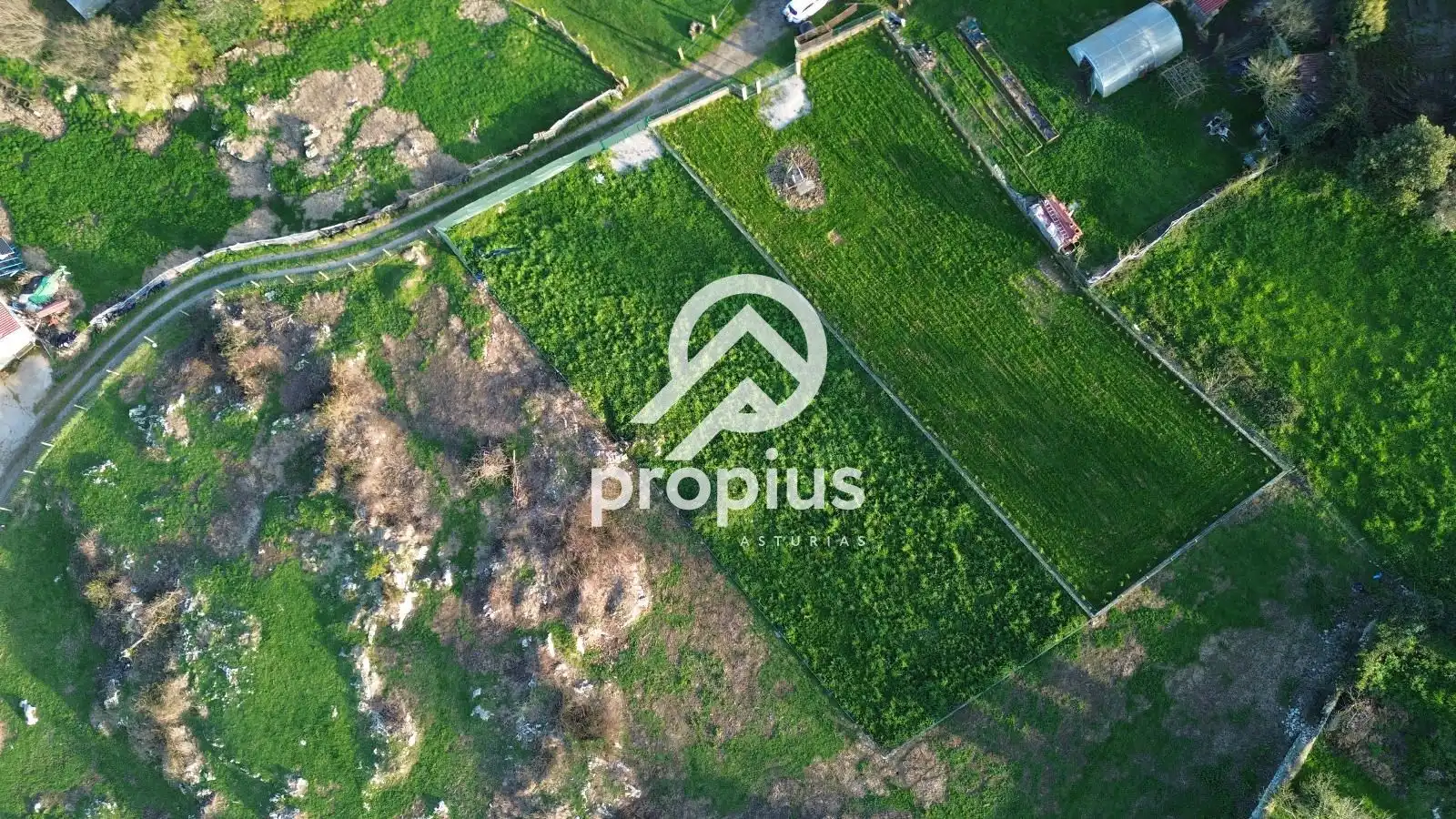 Land for sale in Llanes