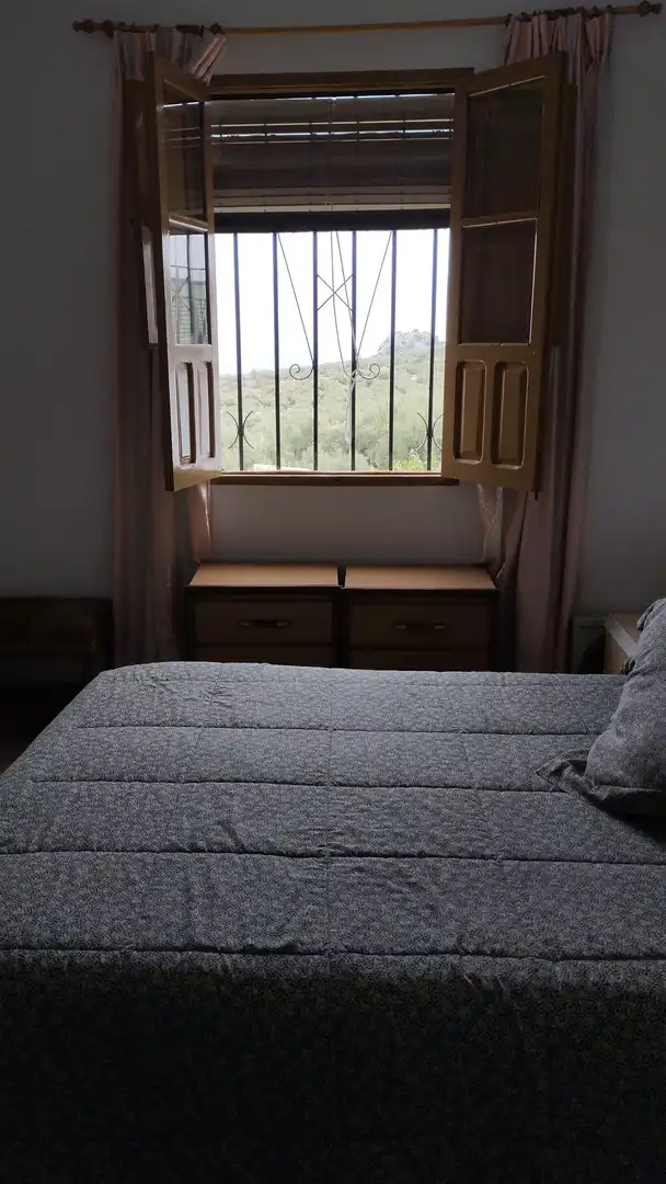 Dormitori de Casa o xalet en venda en Zuheros amb Moblat i Rentadora