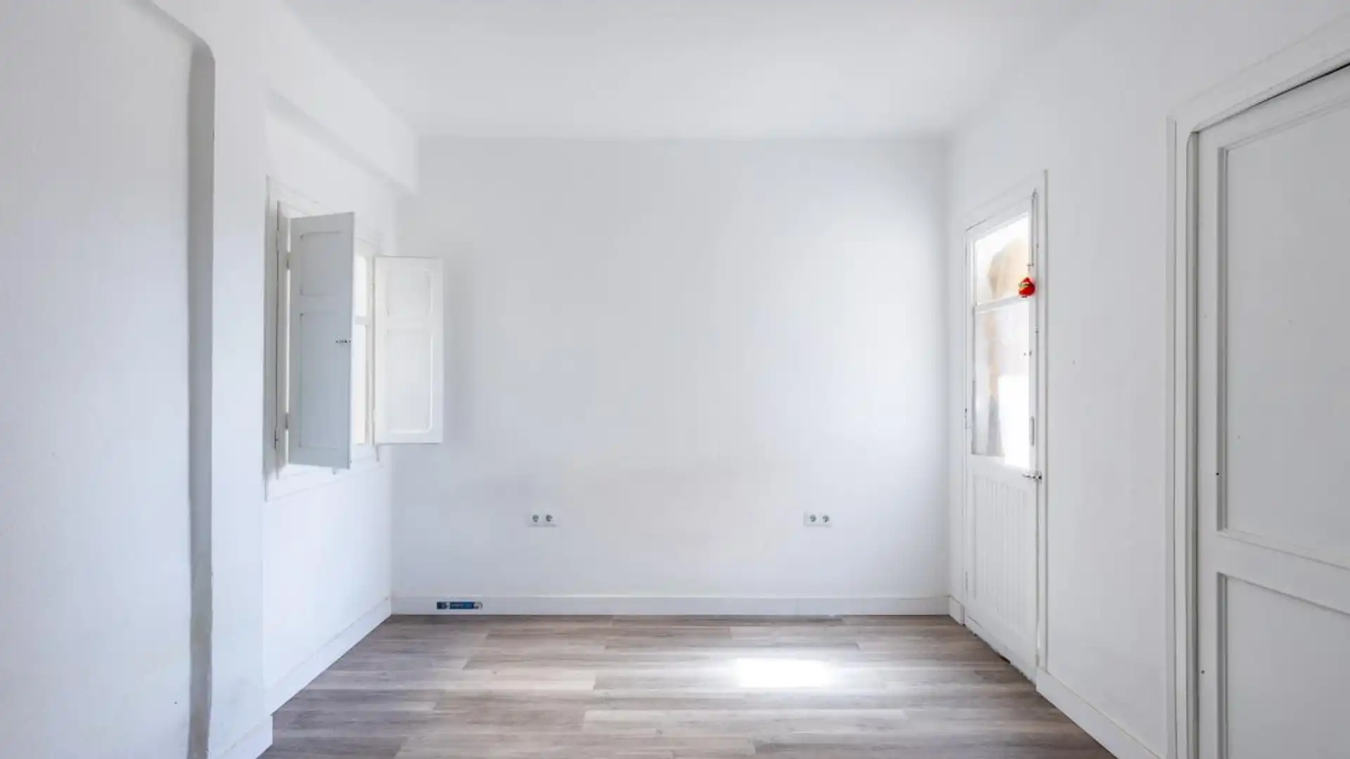 Flat for sale in Torrent  with Air Conditioner, Heating and Terrace