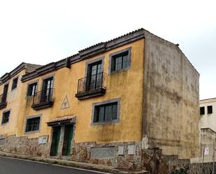 Exterior view of Building for sale in Valleseco