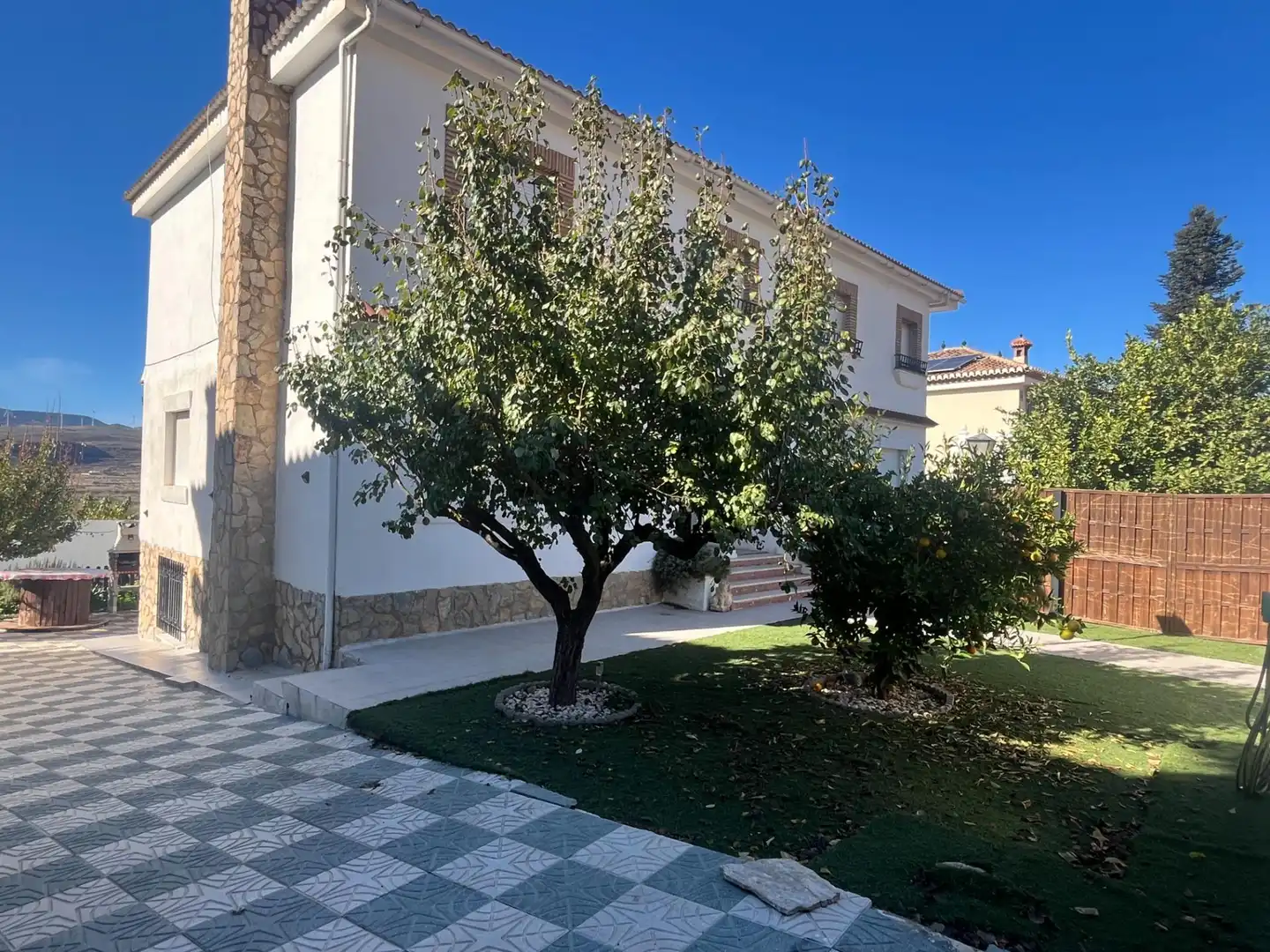 Vista exterior de Casa o chalet en venta en Padul