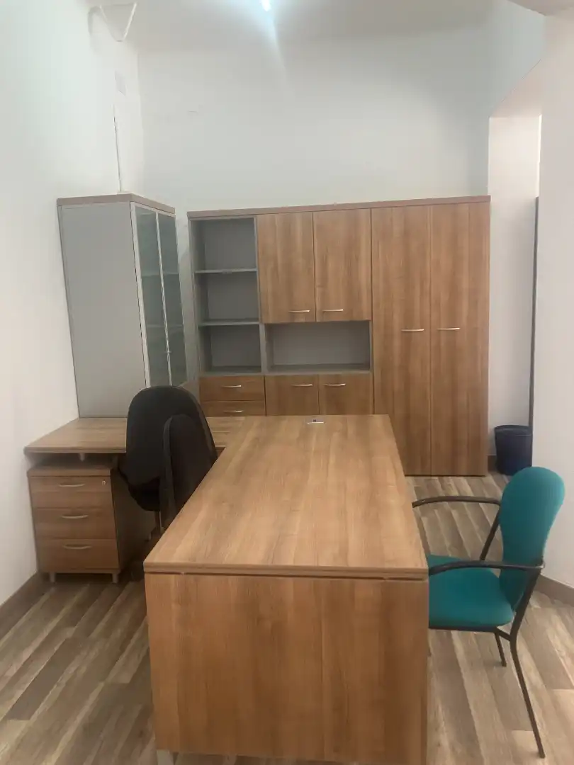 Commercial properties for rent in Badalona  with Air Conditioner, Parquet flooring and Furnished