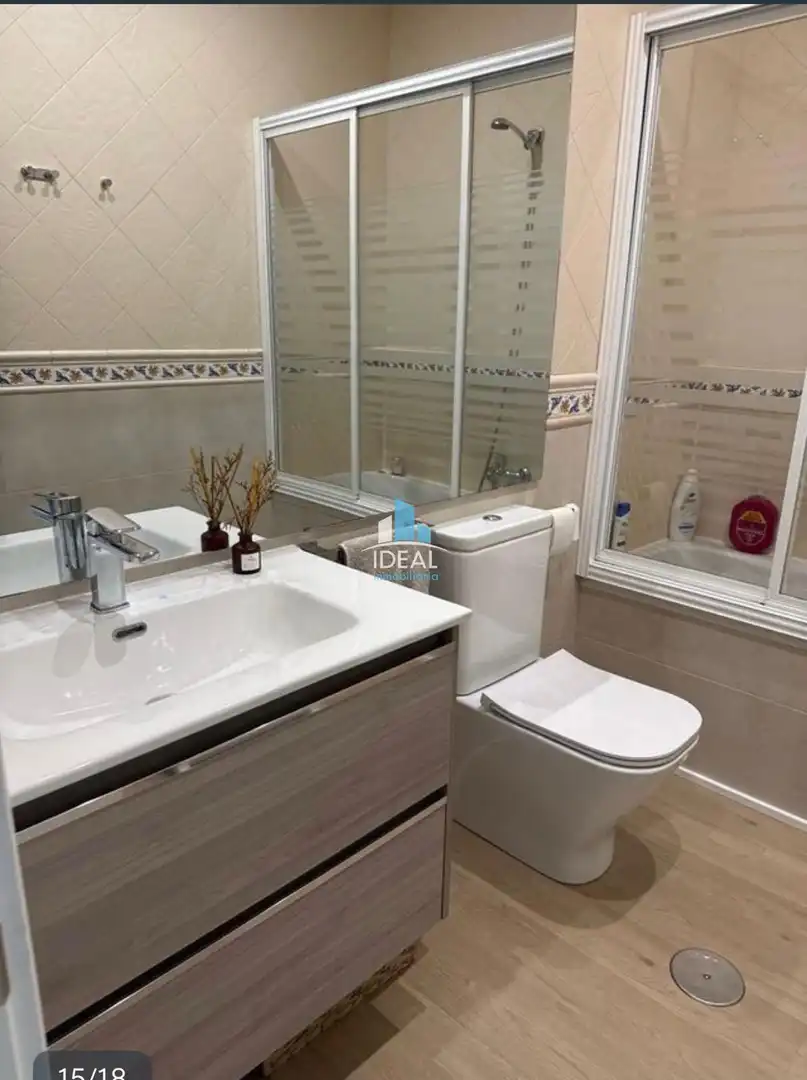 Baño de Piso en venta en Don Benito con Aire acondicionado, Calefacción y Trastero
