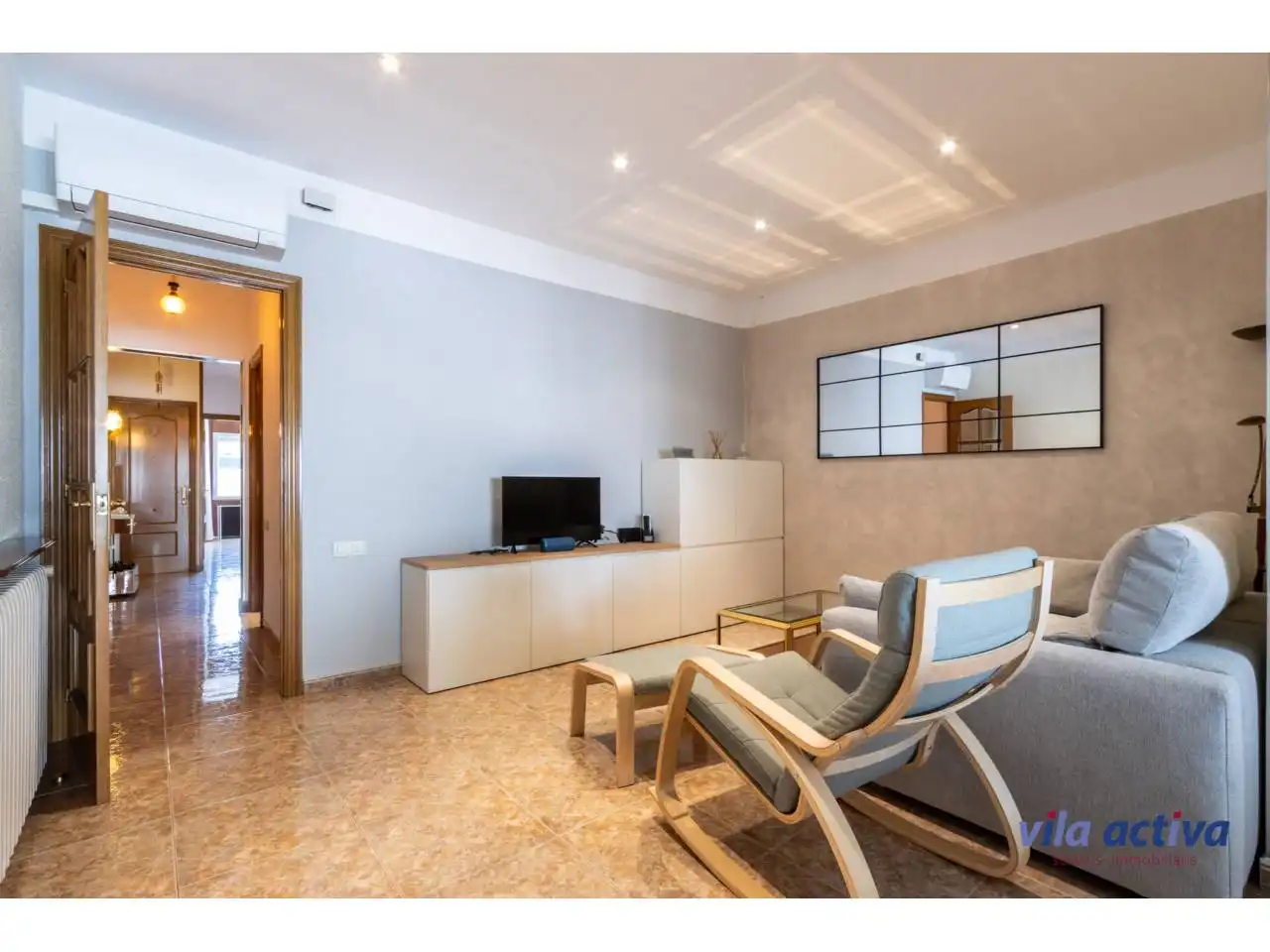 Sala d'estar de Casa adosada en venda en Terrassa amb Calefacció i Terrassa