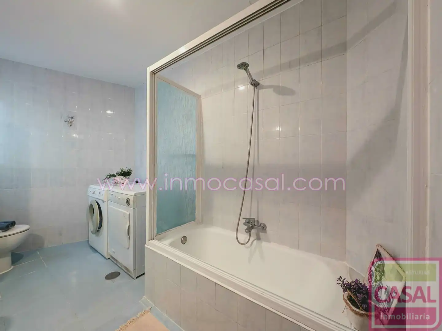 Flat for sale in AVENIDA DE COLON, Masip