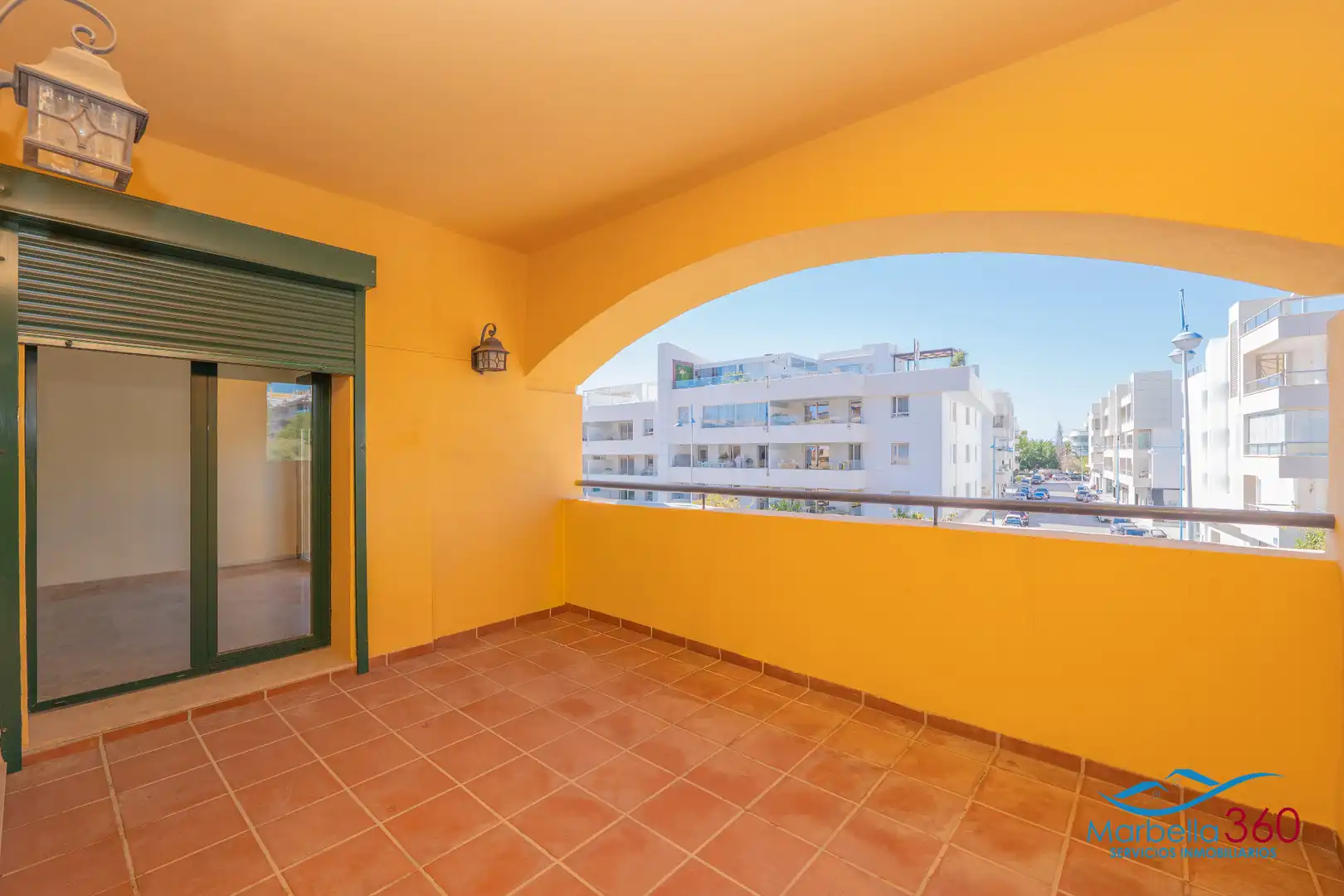 Terrasse von Wohnung zum Verkauf in Marbella mit Klimaanlage, Terrasse und Abstellraum